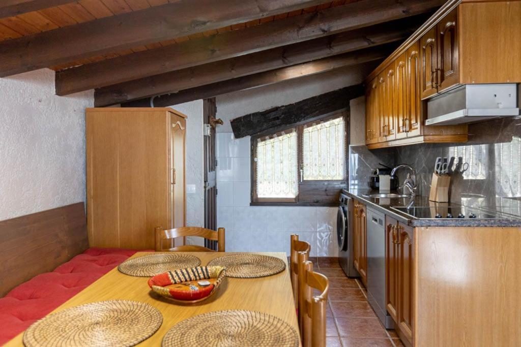 Nieda Apartamentos El Coritu מראה חיצוני תמונה