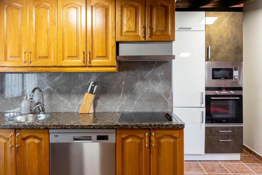 Nieda Apartamentos El Coritu מראה חיצוני תמונה