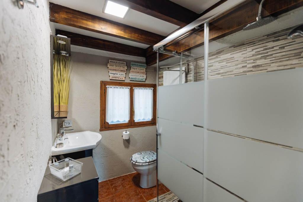 Nieda Apartamentos El Coritu מראה חיצוני תמונה