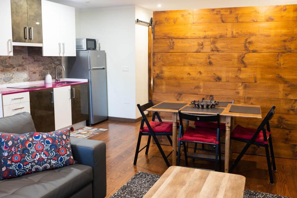 Nieda Apartamentos El Coritu מראה חיצוני תמונה