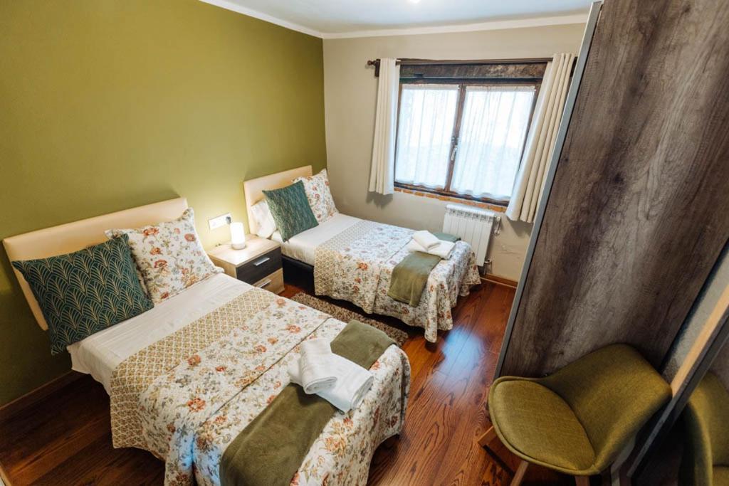 Nieda Apartamentos El Coritu מראה חיצוני תמונה